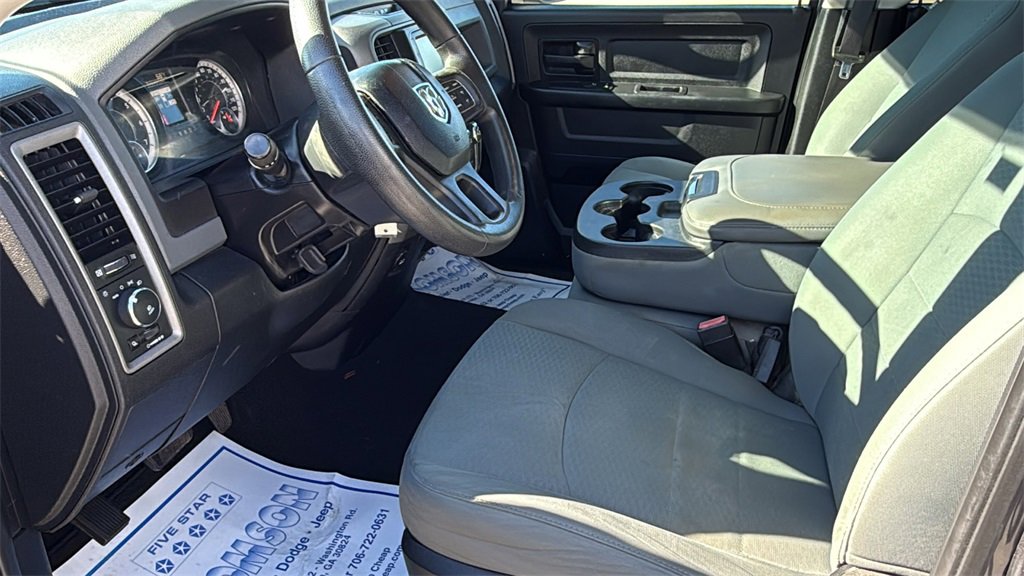 Used 2017 RAM 1500 Express image 26