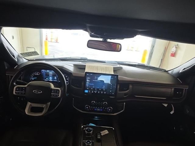 Used 2022 Ford Expedition Max Limited AWD/4WD image 8