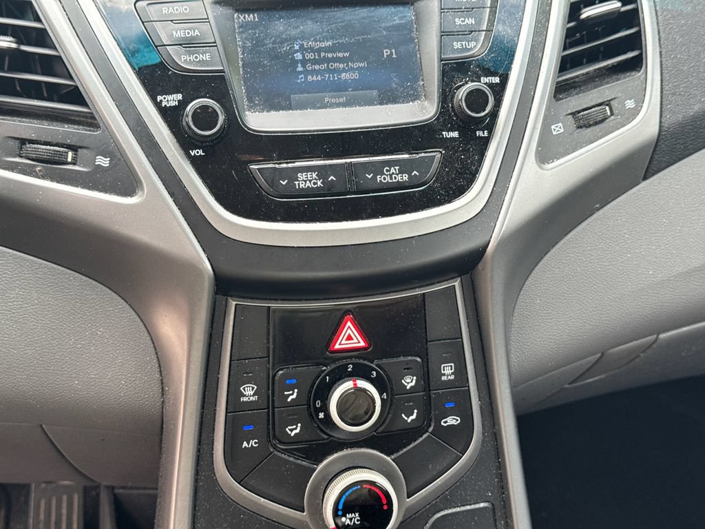 Used 2015 Hyundai Elantra SE w/ Option Group 02 FWD image 23