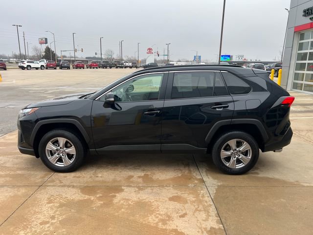 Used 2025 Toyota RAV4 XLE video 2