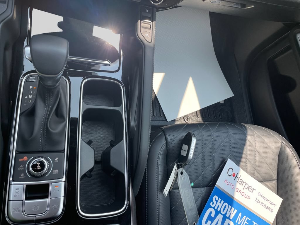 Certified 2025 Kia Telluride SX Prestige X-Line AWD/4WD image 30