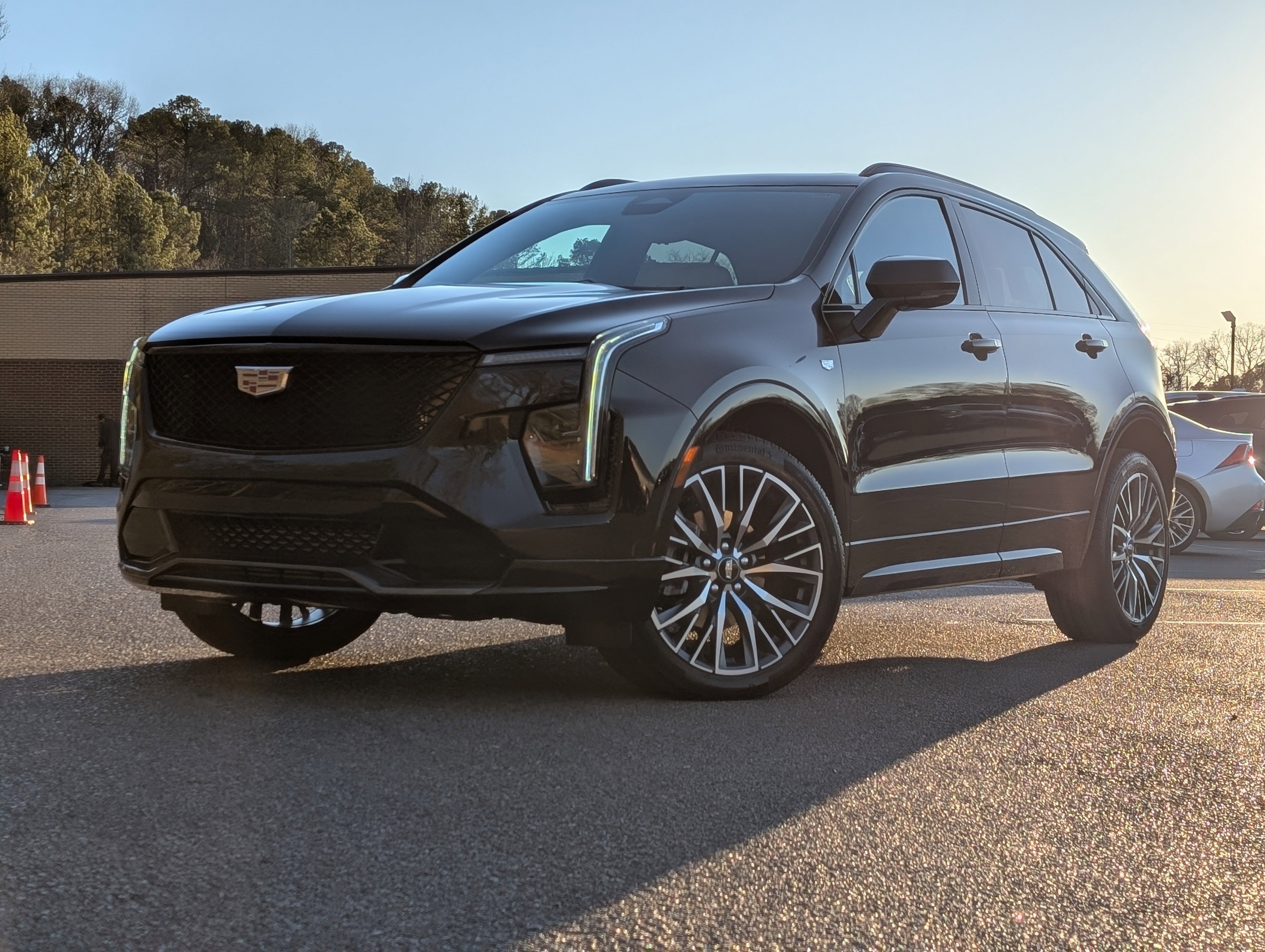 Used 2024 Cadillac XT4 Sport image 4