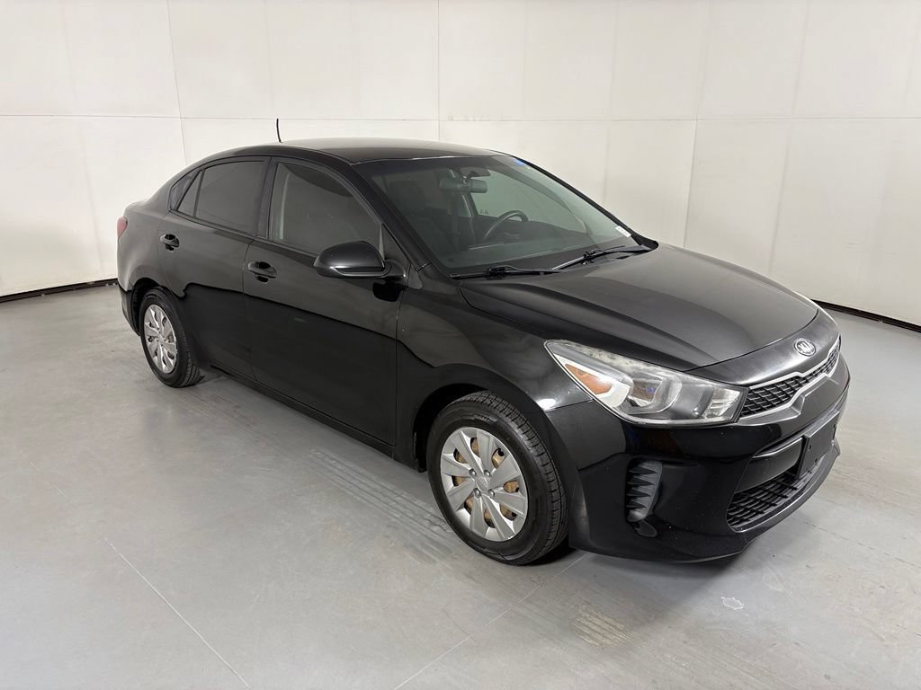 Used 2018 Kia Rio S FWD image 2