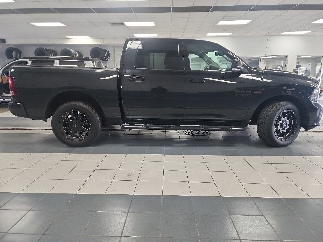 Used 2018 RAM 1500 Sport w/ Convenience Group AWD/4WD image 2