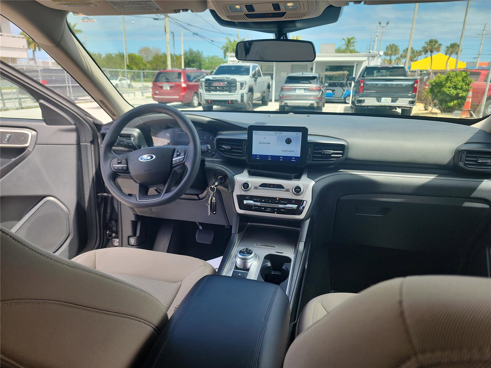 Certified 2021 Ford Explorer 2WD image 26