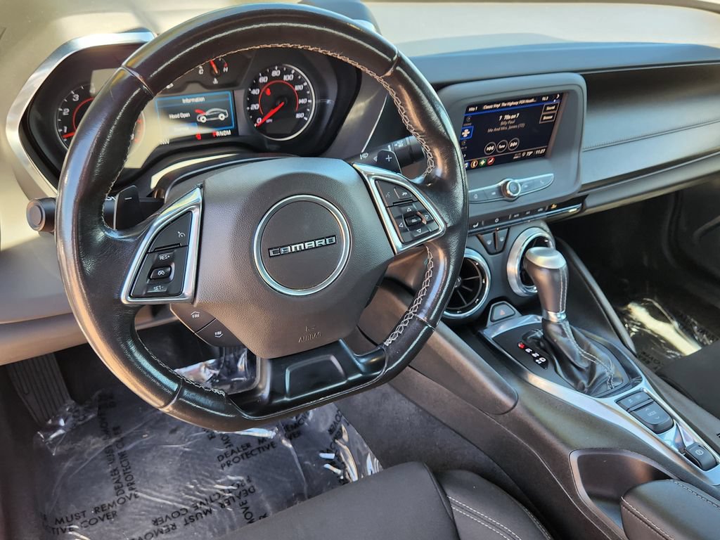Used 2023 Chevrolet Camaro LT RWD image 3