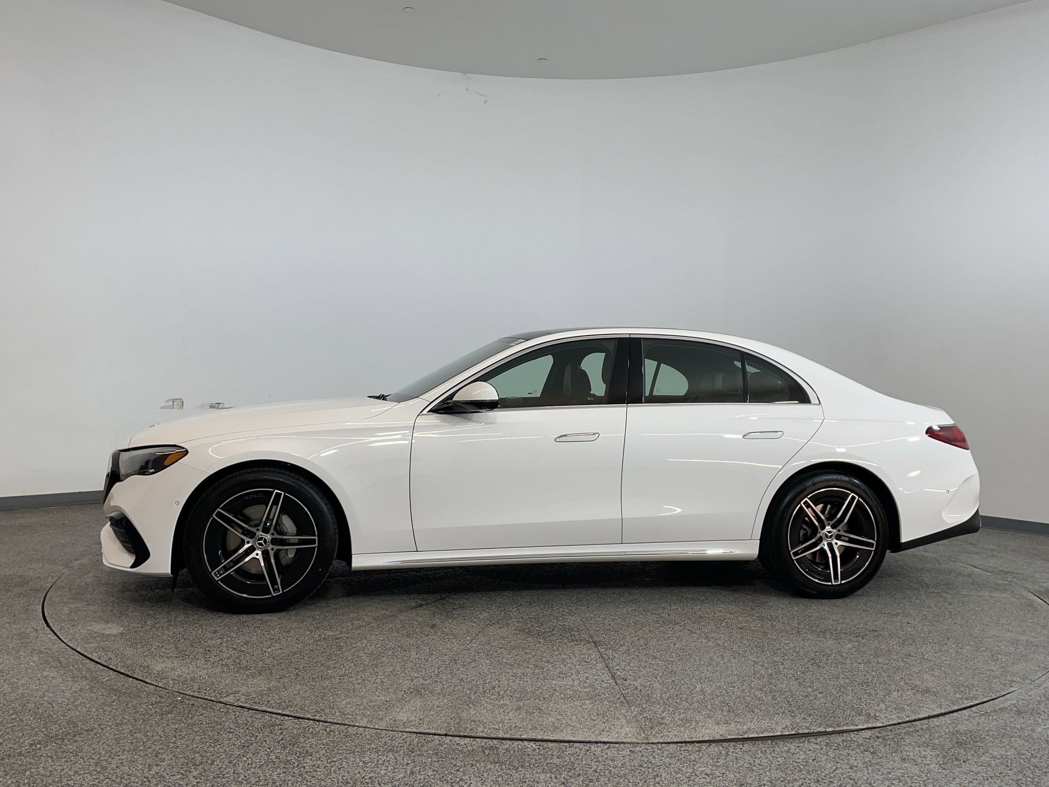 Certified 2025 Mercedes-Benz E 350 Sedan image 2