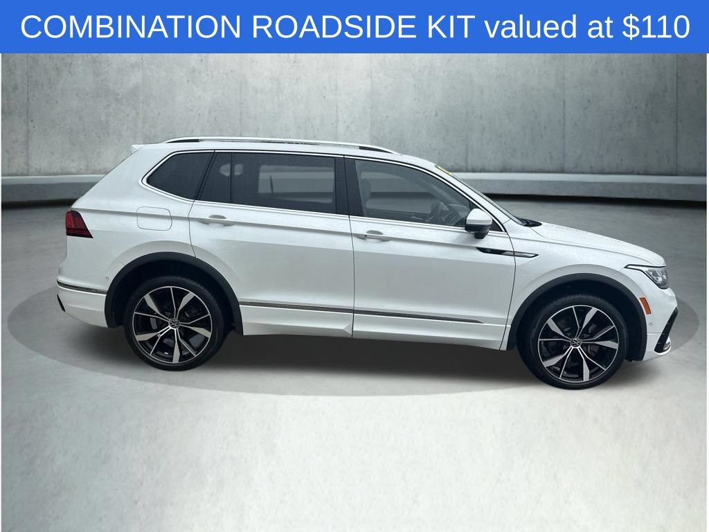 Used 2023 Volkswagen Tiguan SEL R-Line AWD/4WD image 9