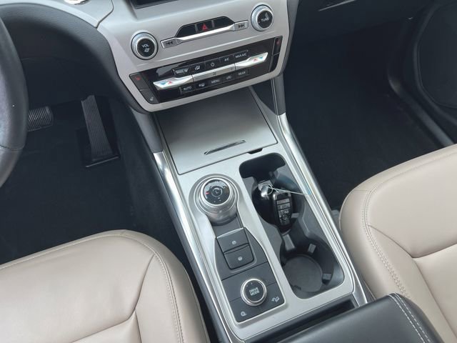 Used 2023 Ford Explorer XLT w/ Equipment Group 202A image 30