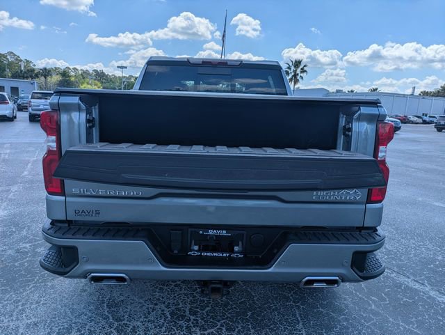Certified 2024 Chevrolet Silverado 1500 High Country w/ High Country Premium Package AWD/4WD image 11