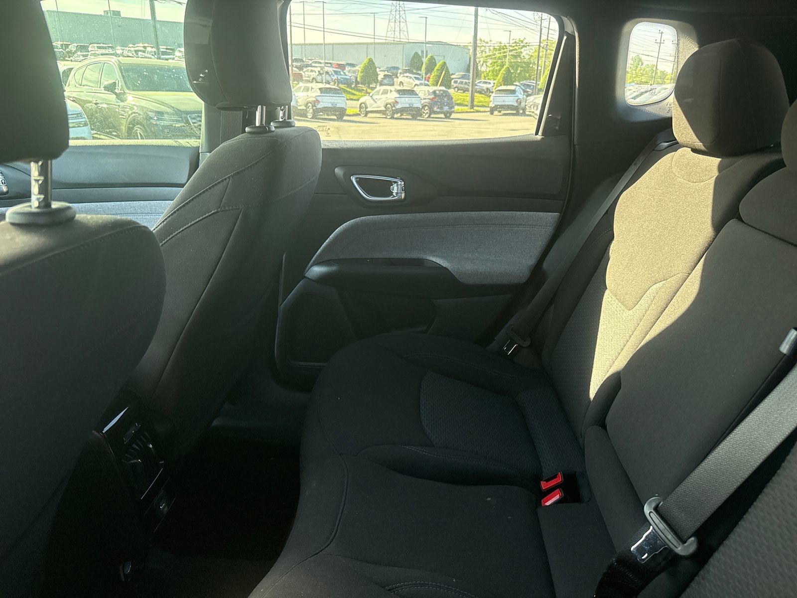 Used 2024 Jeep Compass Sport image 11