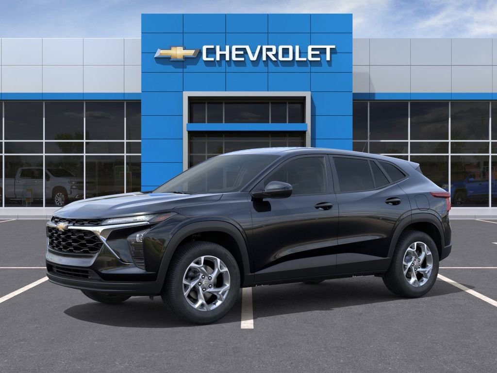 New 2026 Chevrolet Trax LS w/ LS Convenience Package FWD image 2