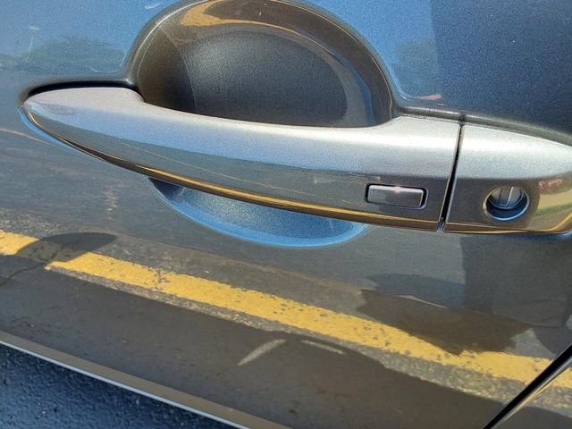 Used 2024 Nissan Sentra SV FWD image 14