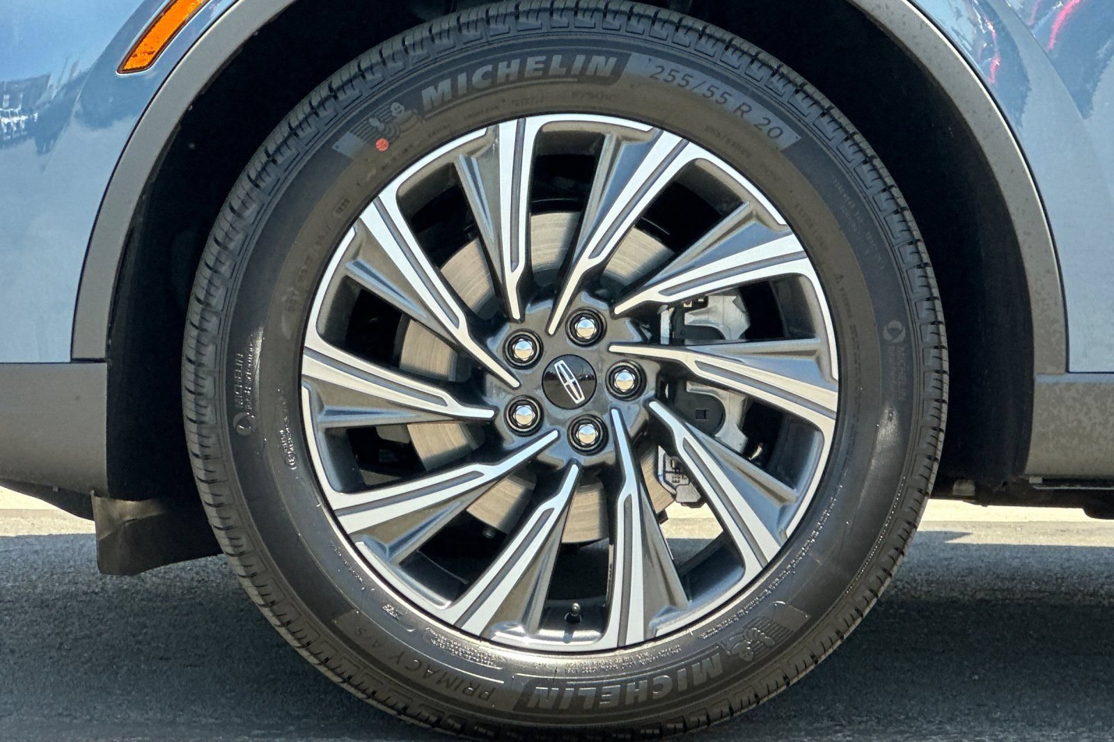Used 2026 Lincoln Aviator 2WD image 26