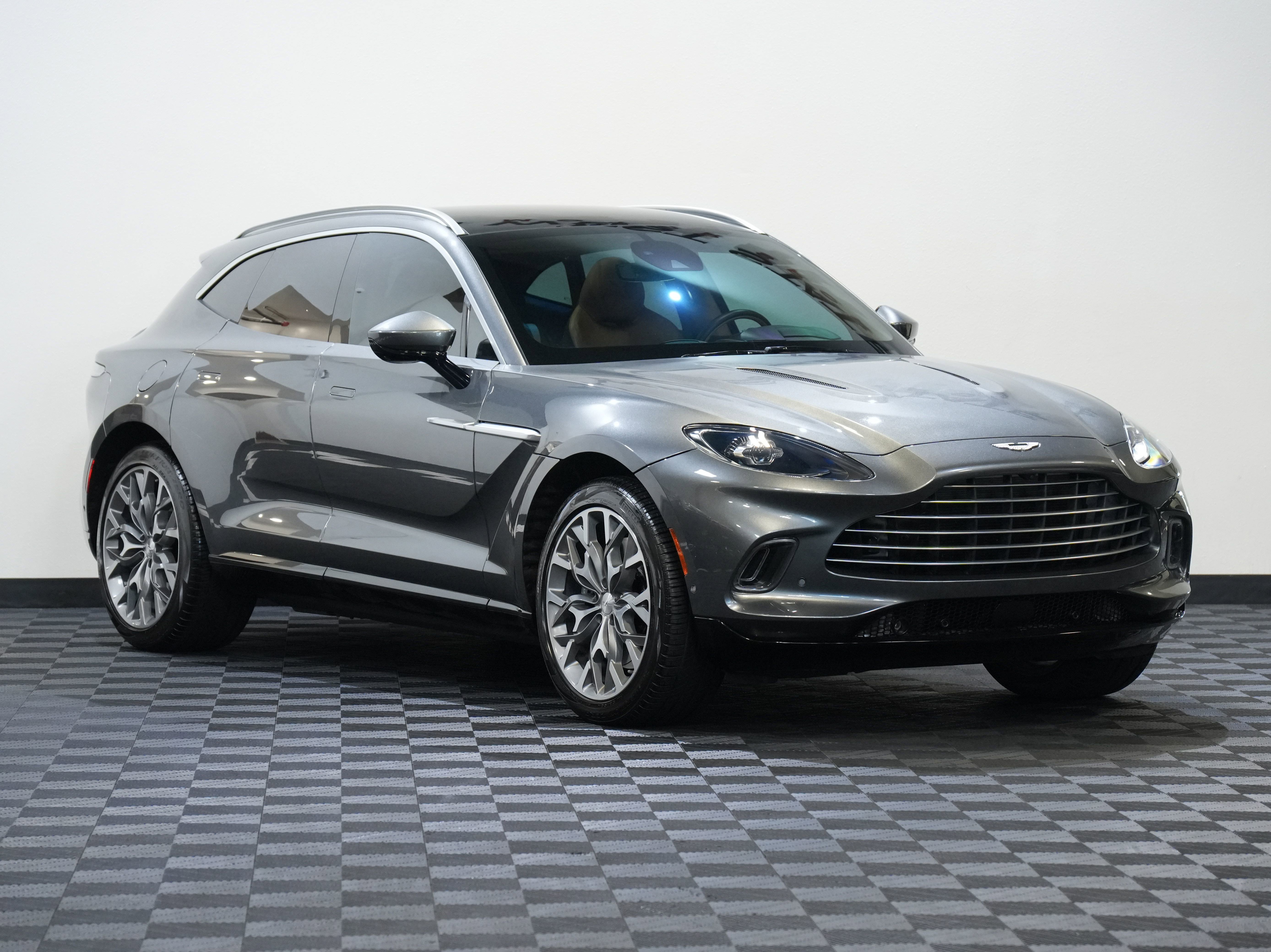 Used 2021 Aston Martin DBX AWD/4WD image 5