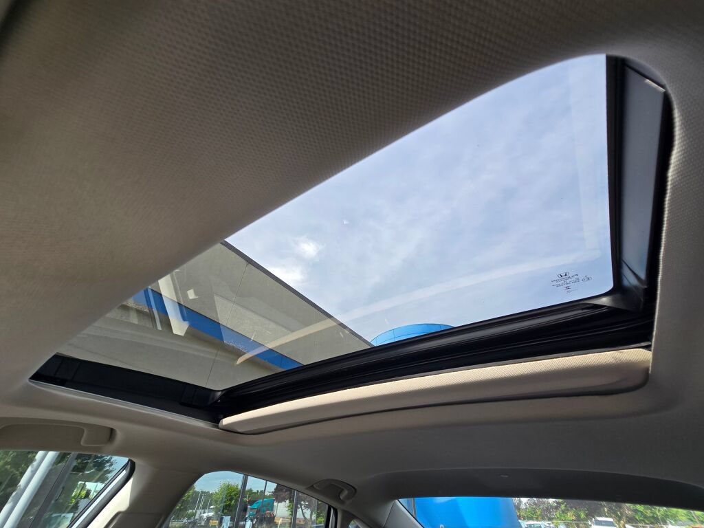 Certified 2025 Honda Accord SE image 34