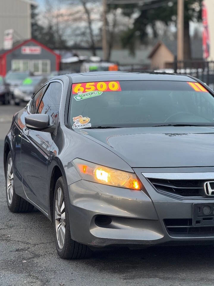 Used 2011 Honda Accord EX-L image 8