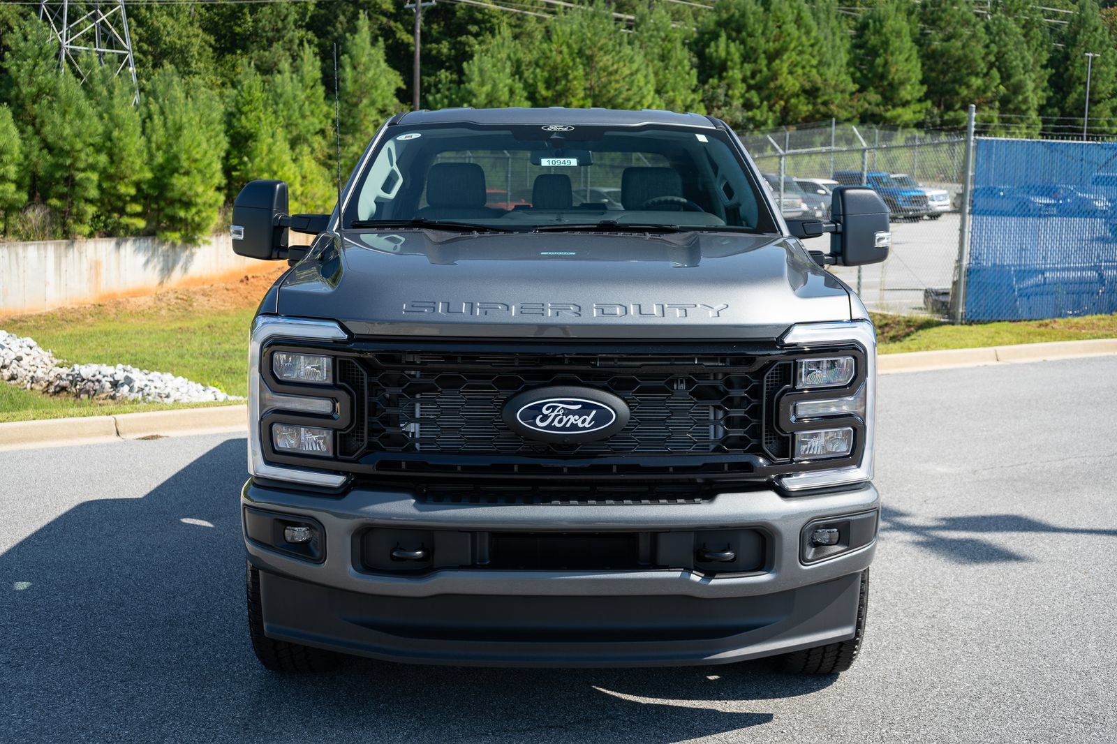 New 2027 Ford F250 XLT w/ XLT Premium Package AWD/4WD video 2