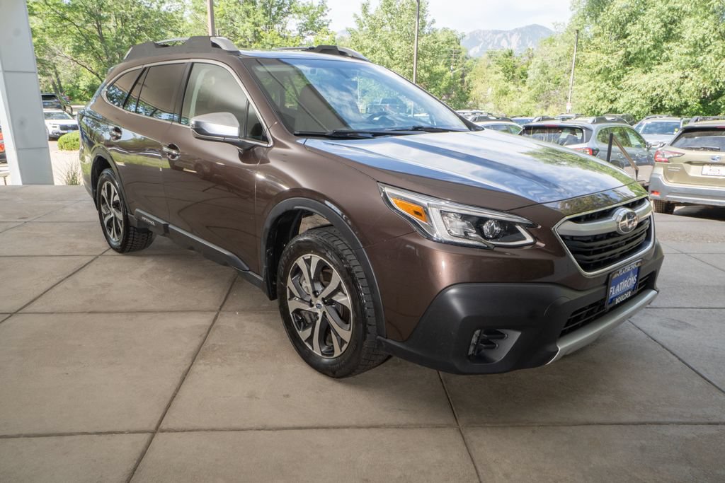 Used 2021 Subaru Outback Touring XT AWD/4WD image 2