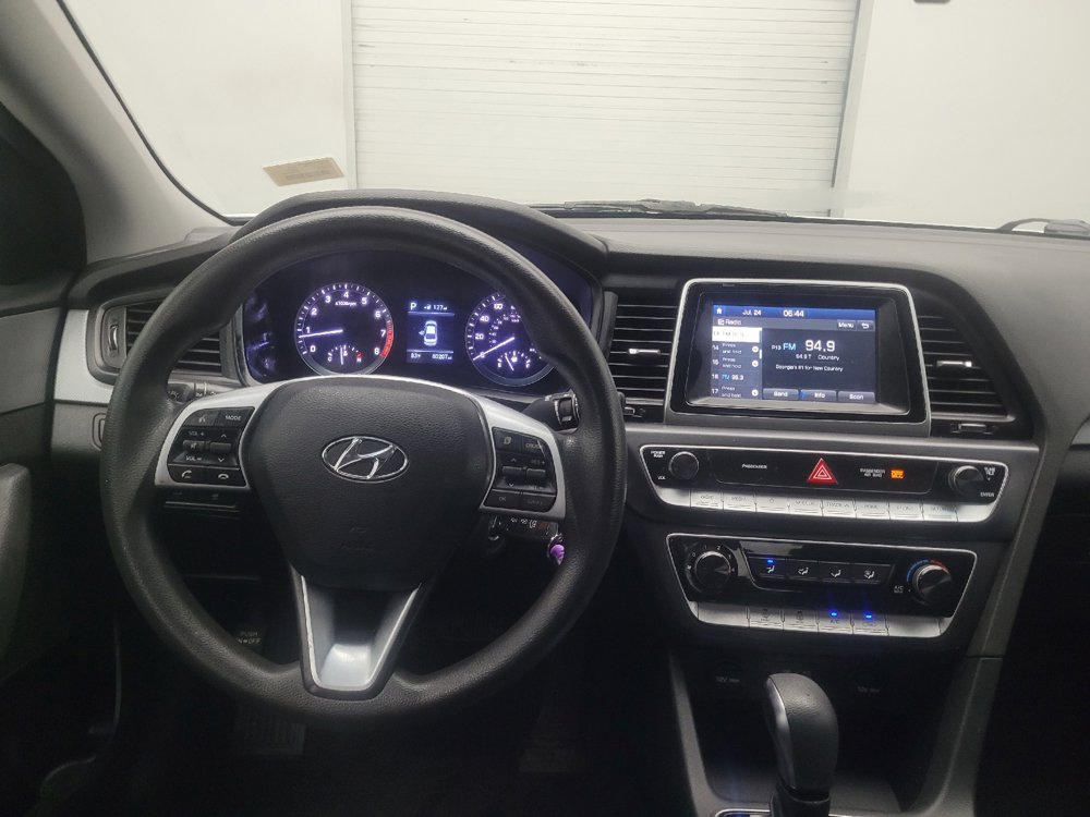 Used 2019 Hyundai Sonata SE w/ Cargo Package FWD image 22