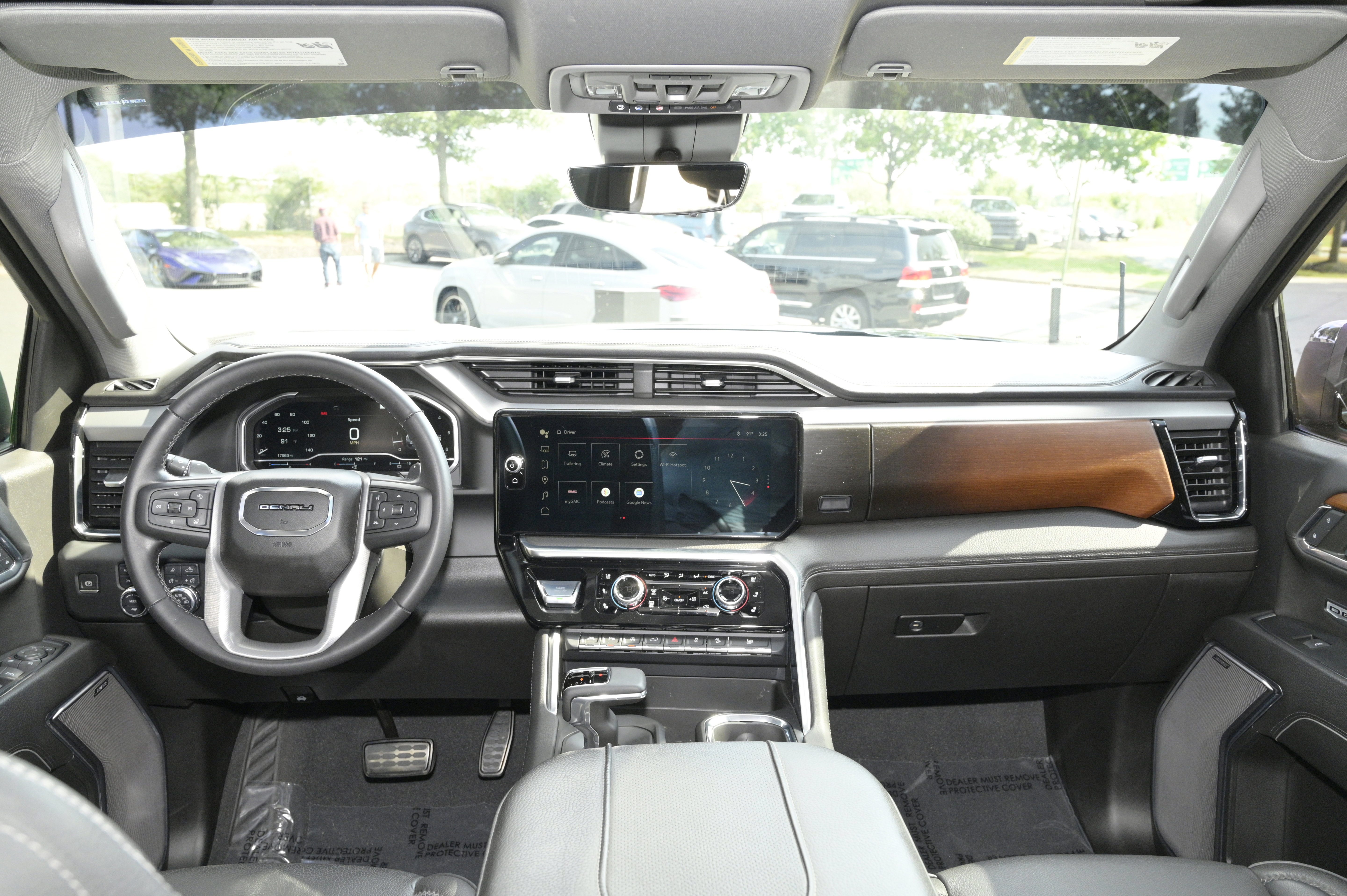 Used 2023 GMC Sierra 1500 Denali w/ Denali Reserve Package image 40