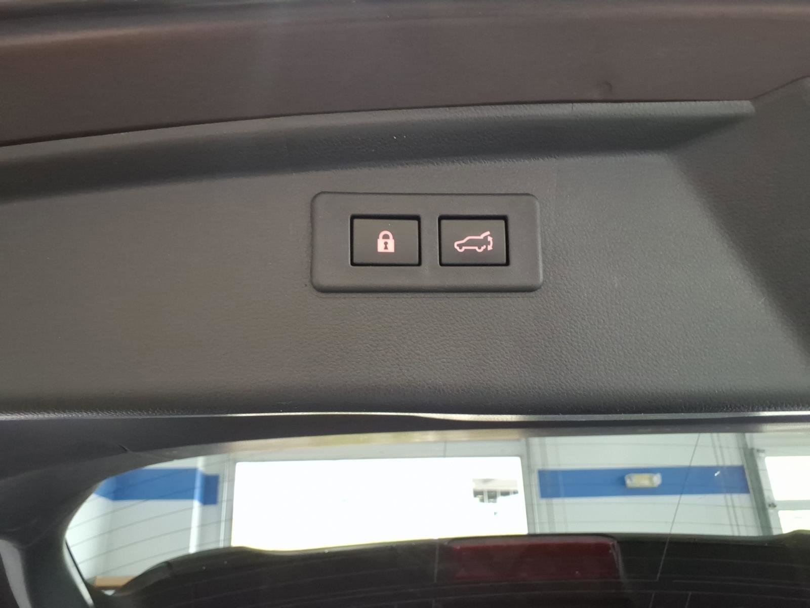 Used 2020 Subaru Outback Limited w/ Popular Package #2 image 19