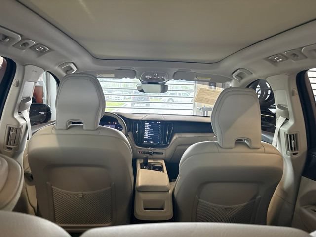 Used 2023 Volvo XC60 B5 Plus w/ Protection Package Premier FWD image 24