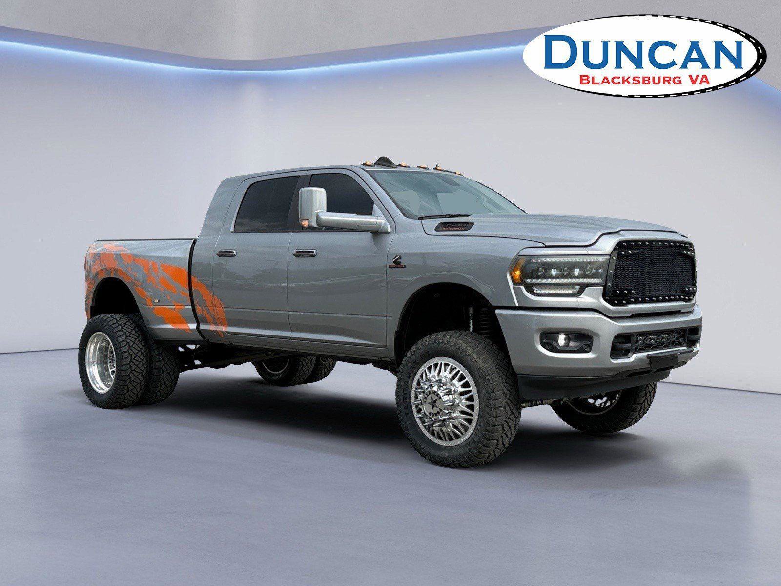 Used 2019 RAM 3500 Big Horn AWD/4WD image 1