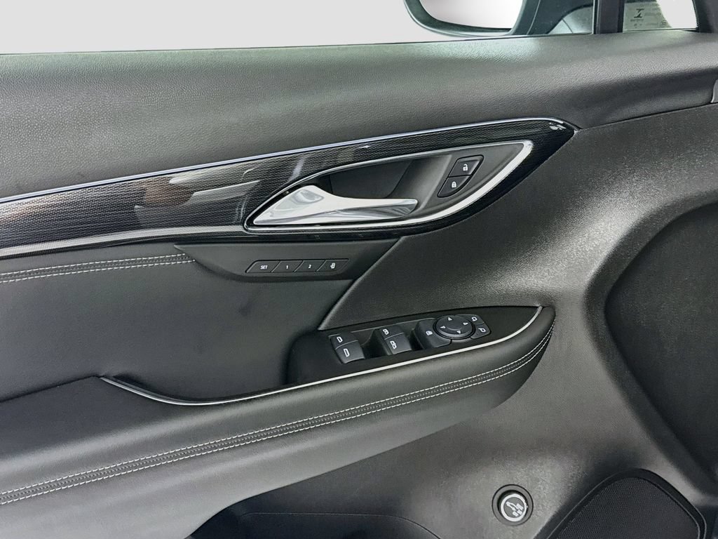 Used 2022 Buick Envision Essence w/ Technology Package I AWD/4WD image 20