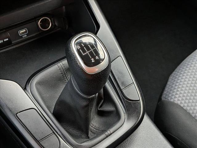 Used 2021 Kia Soul LX image 12