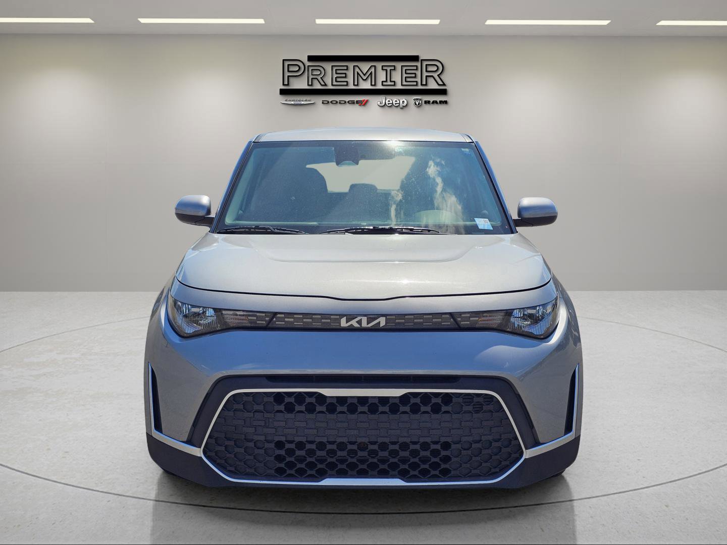 Used 2023 Kia Soul LX w/ Option Group 015 image 2