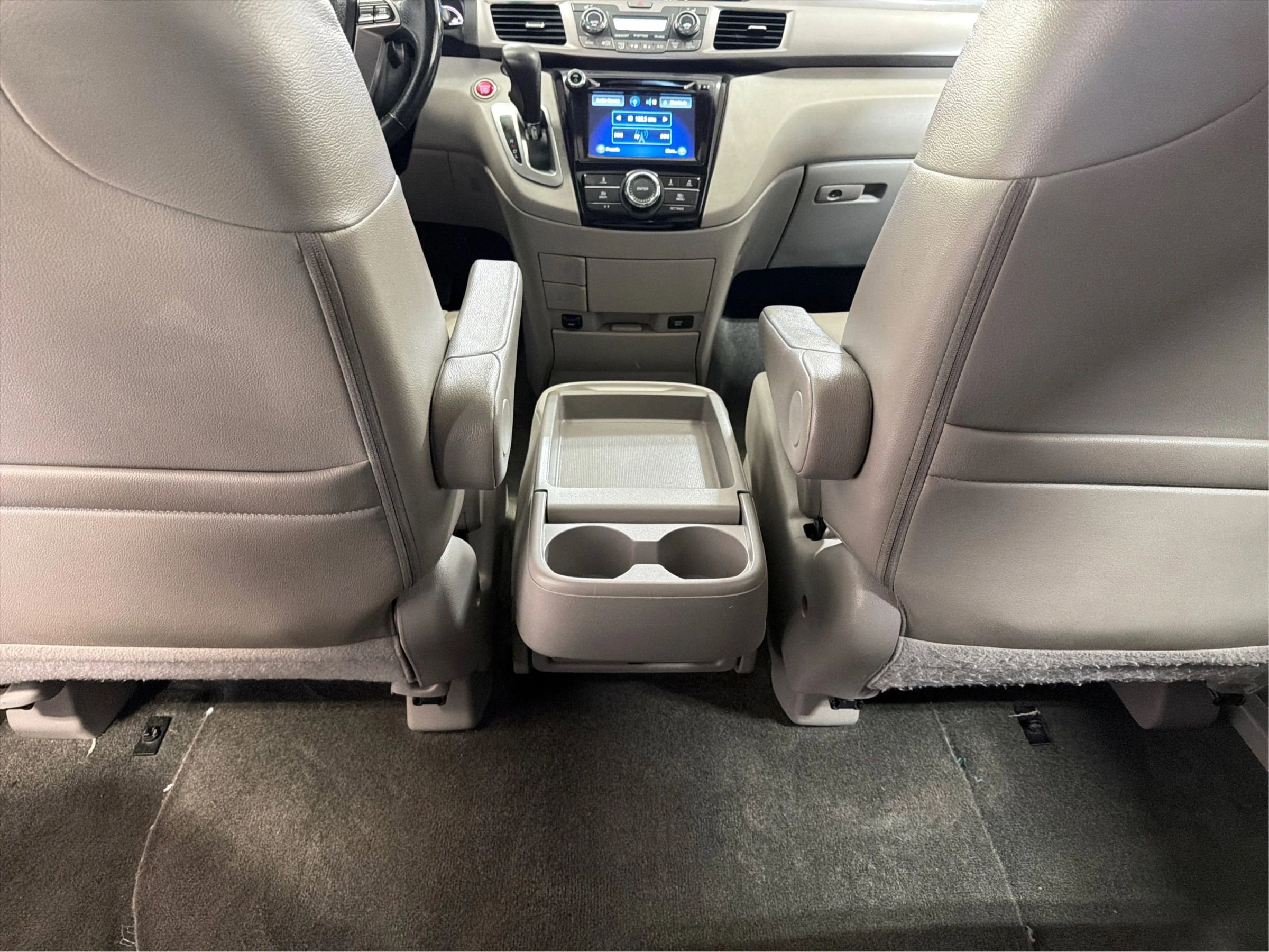 Used 2015 Honda Odyssey EX-L image 25
