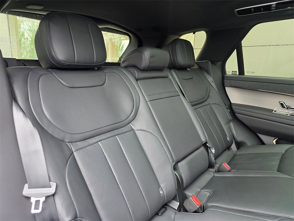 New 2025 Land Rover Range Rover Sport Dynamic SE image 30