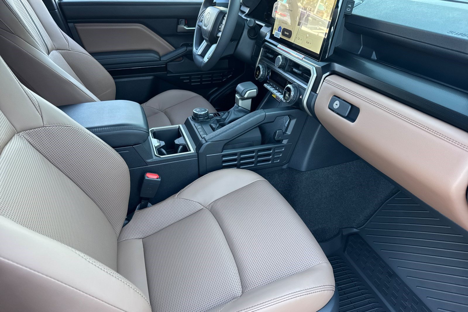 New 2026 Toyota 4Runner Limited AWD/4WD image 23