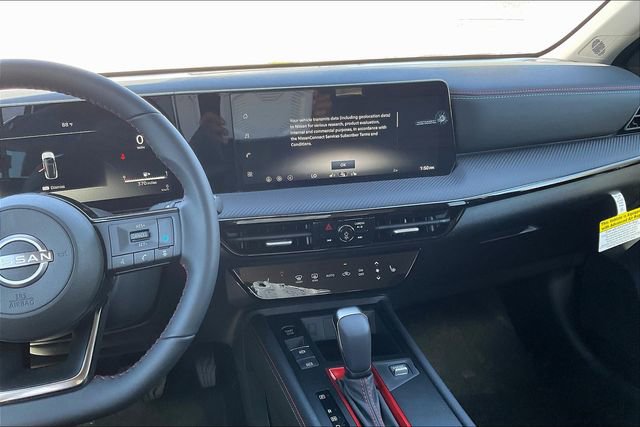 New 2026 Nissan Kicks SR w/ Cold Weather Package FWD image 4