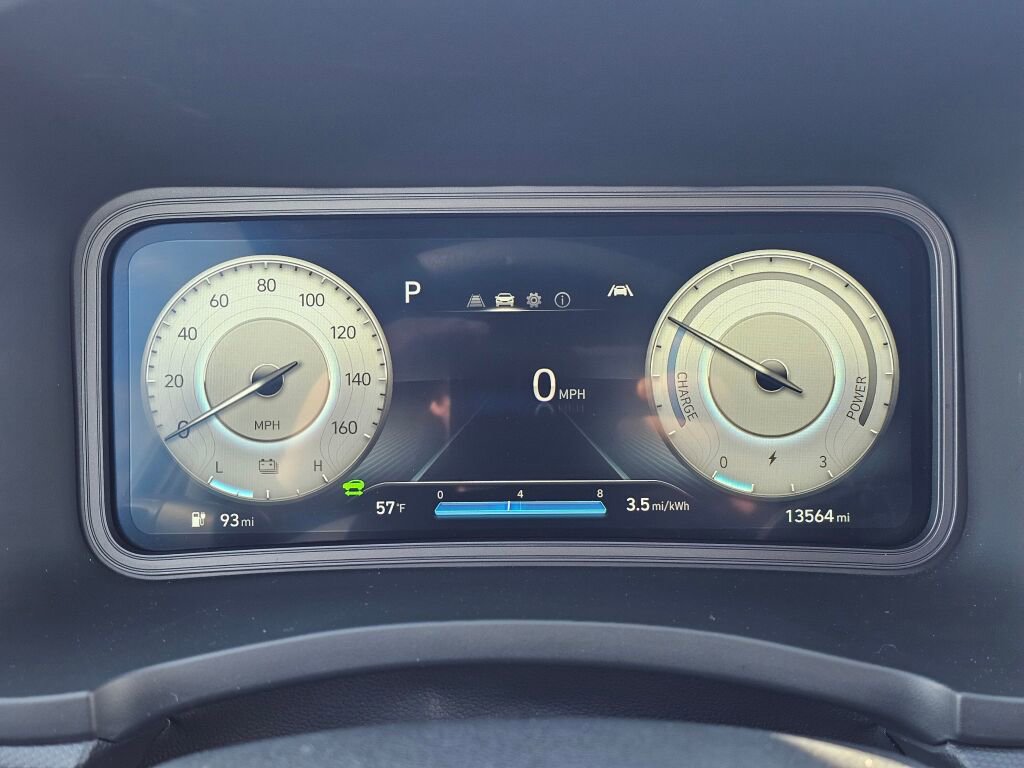 Used 2023 Hyundai Kona SE image 12