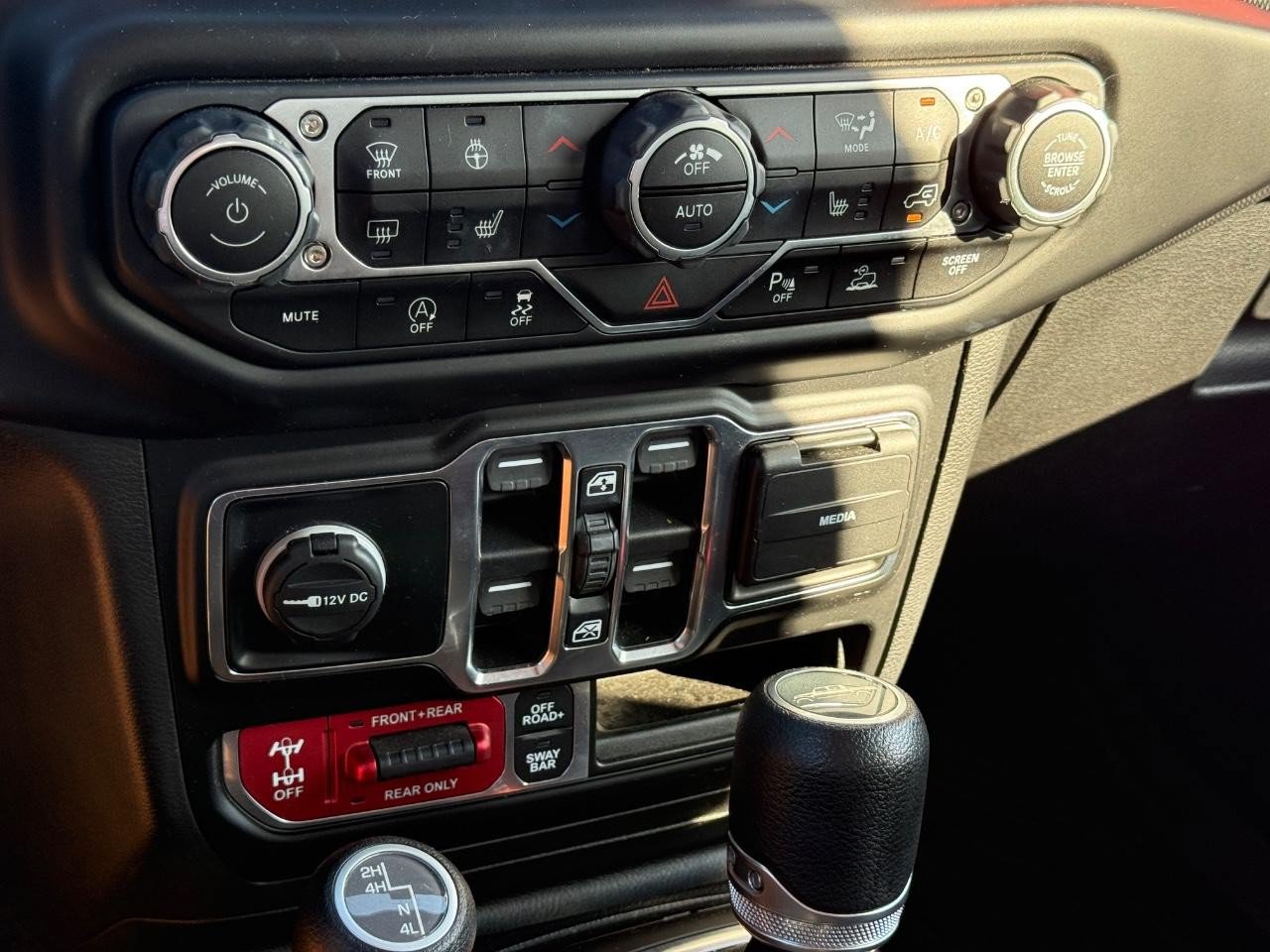Used 2021 Jeep Gladiator Rubicon AWD/4WD image 20