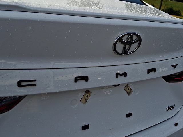 Used 2025 Toyota Camry SE FWD image 28