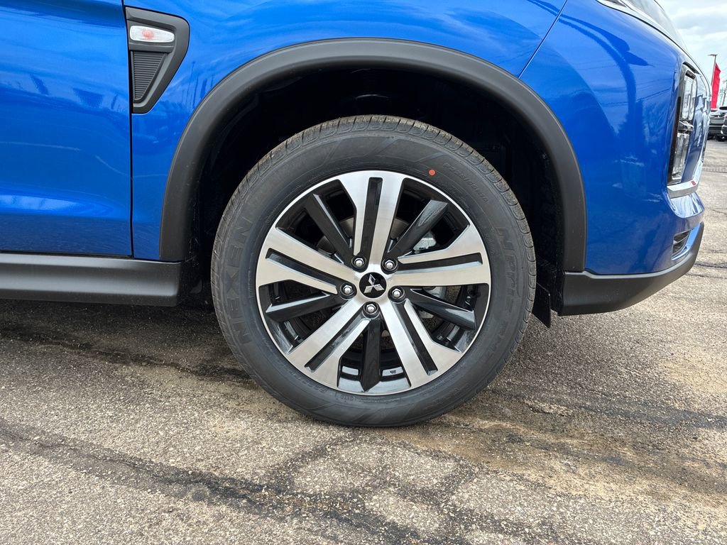 New 2026 Mitsubishi Outlander Sport ES image 9