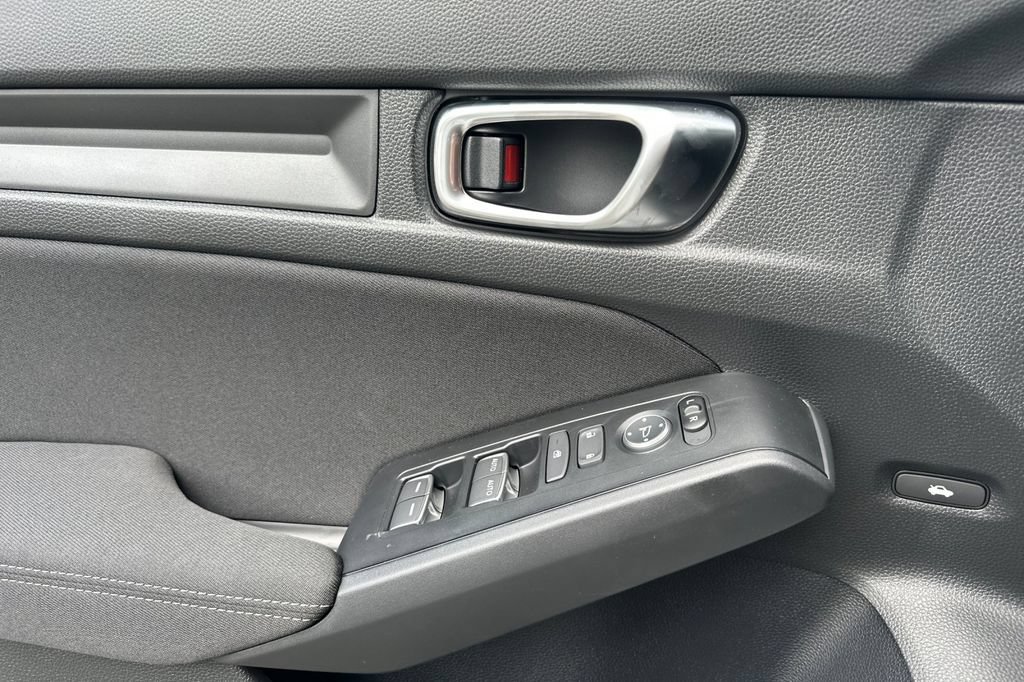 Used 2026 Honda Civic Sport image 5