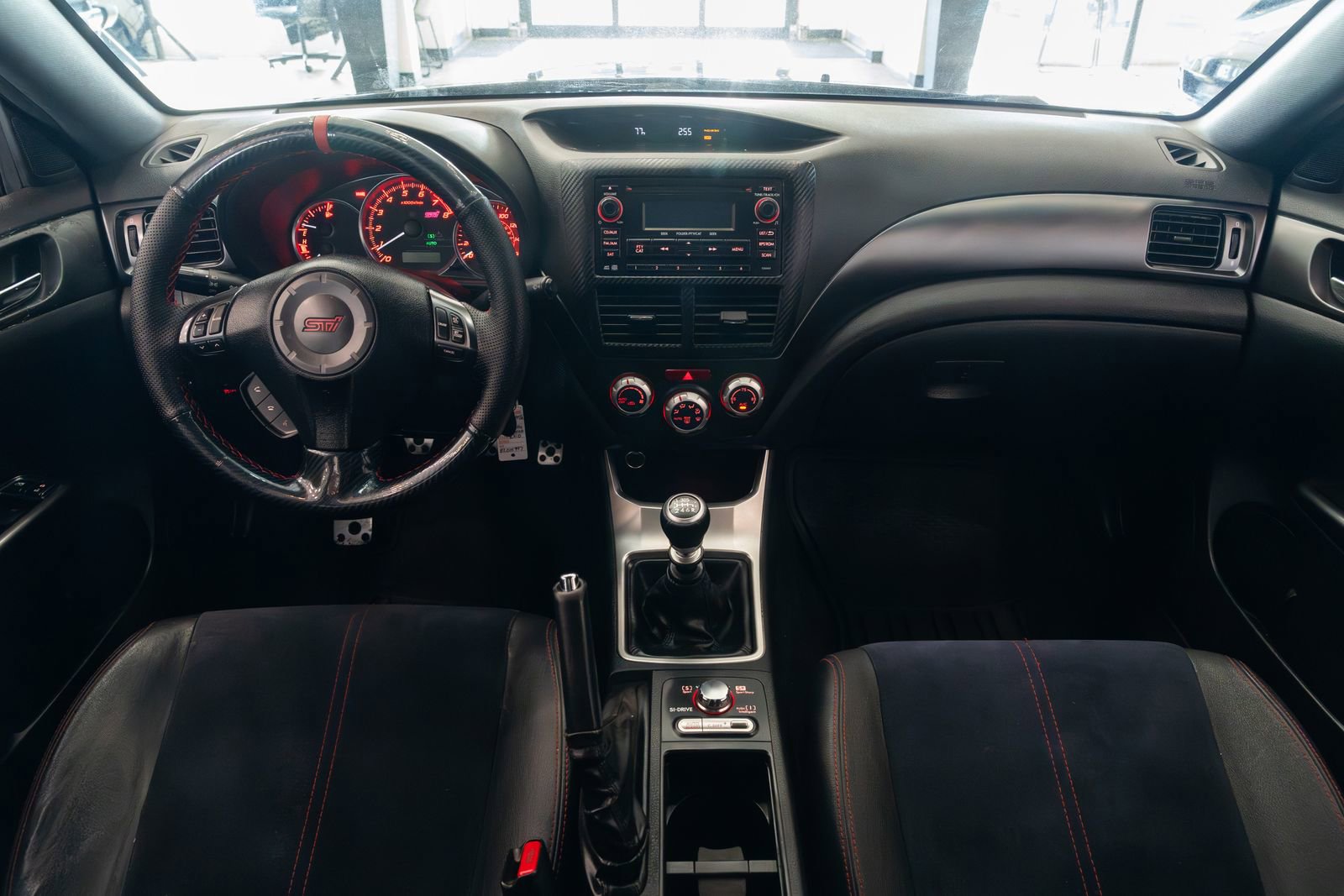 Used 2014 Subaru Impreza WRX STI image 8