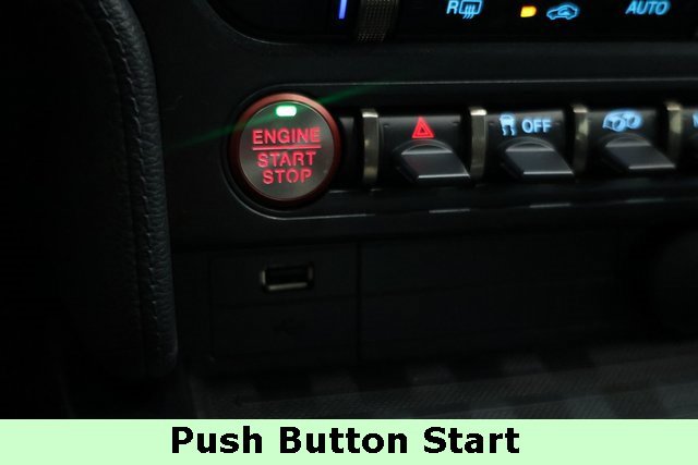 Used 2022 Ford Mustang Shelby GT500 w/ Carbon Fiber Track Pack image 26