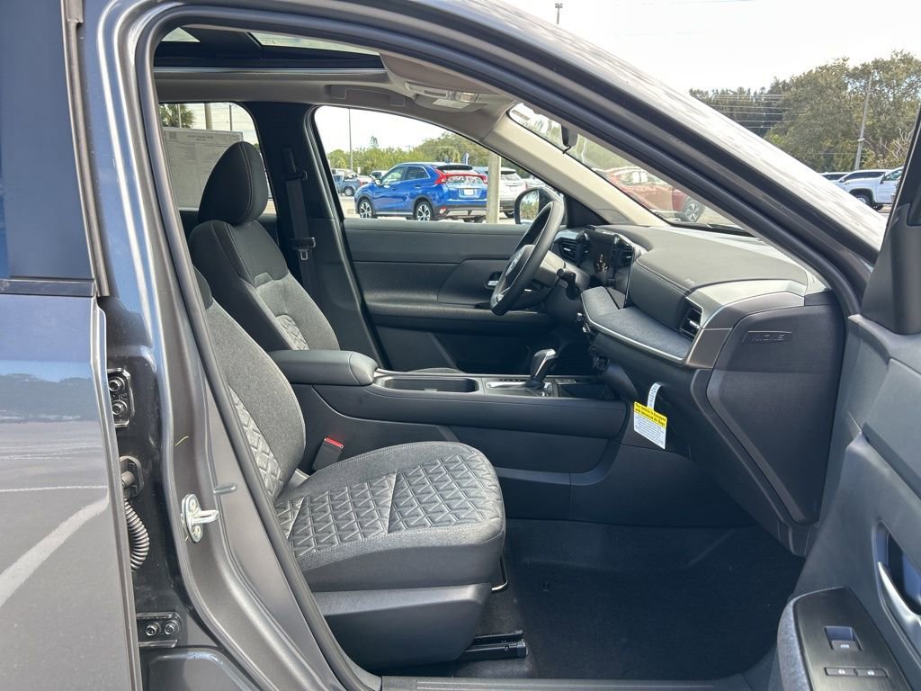 New 2026 Nissan Kicks SV w/ SV Premium Package FWD image 40