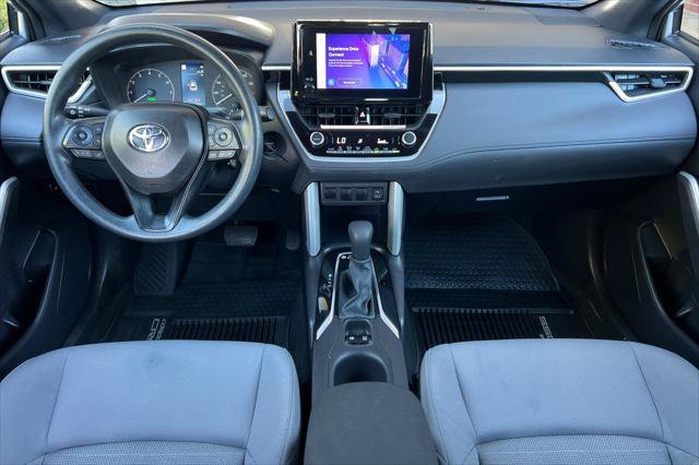 Certified 2025 Toyota Corolla Cross AWD Hybrid image 3