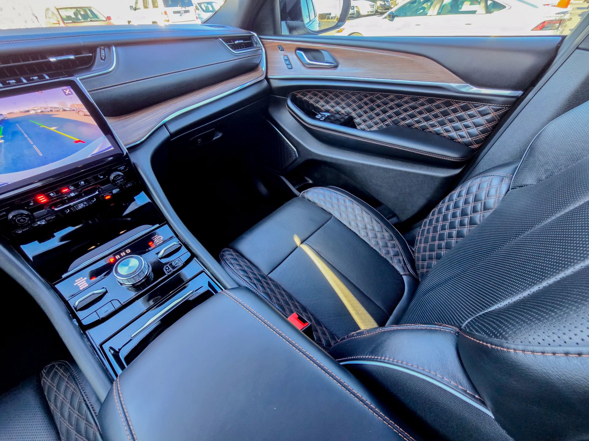 Used 2025 Jeep Grand Cherokee L Summit image 12