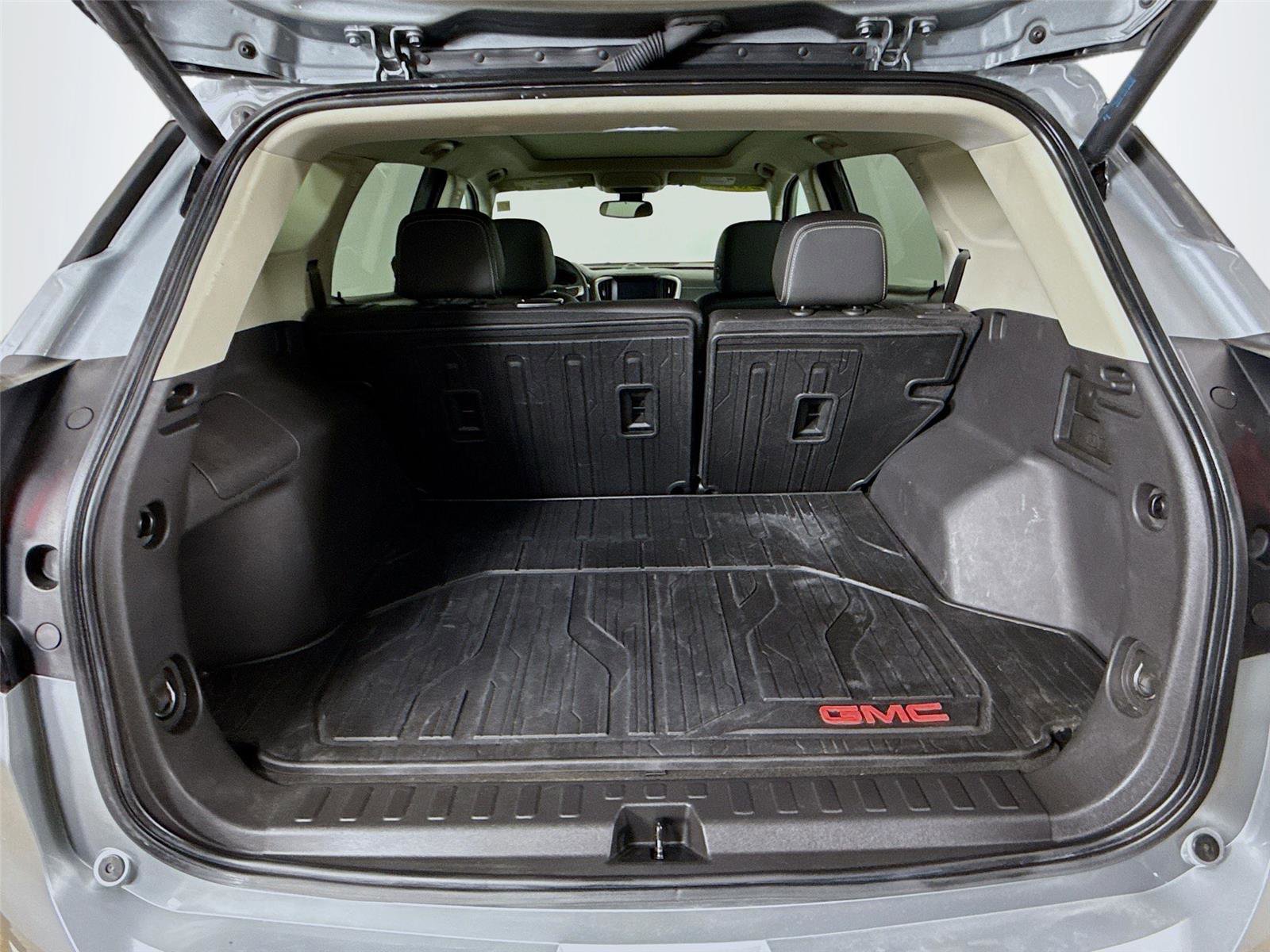 Used 2023 GMC Terrain Denali w/ LPO, Floor Liner Package image 28