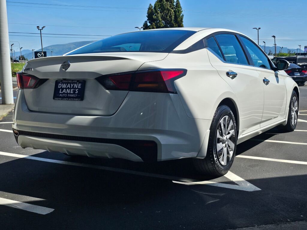 Used 2021 Nissan Altima 2.5 S FWD image 5