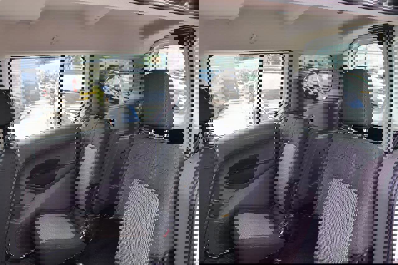 Used 2019 Ford Transit Connect XL image 23