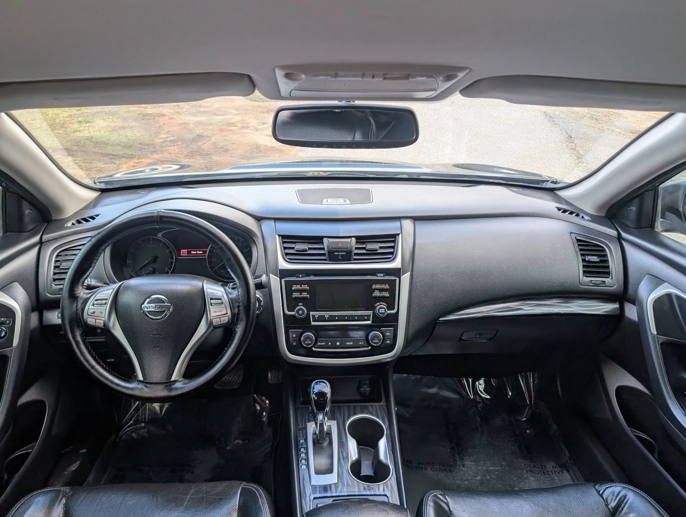 Used 2018 Nissan Altima 2.5 SL FWD image 9