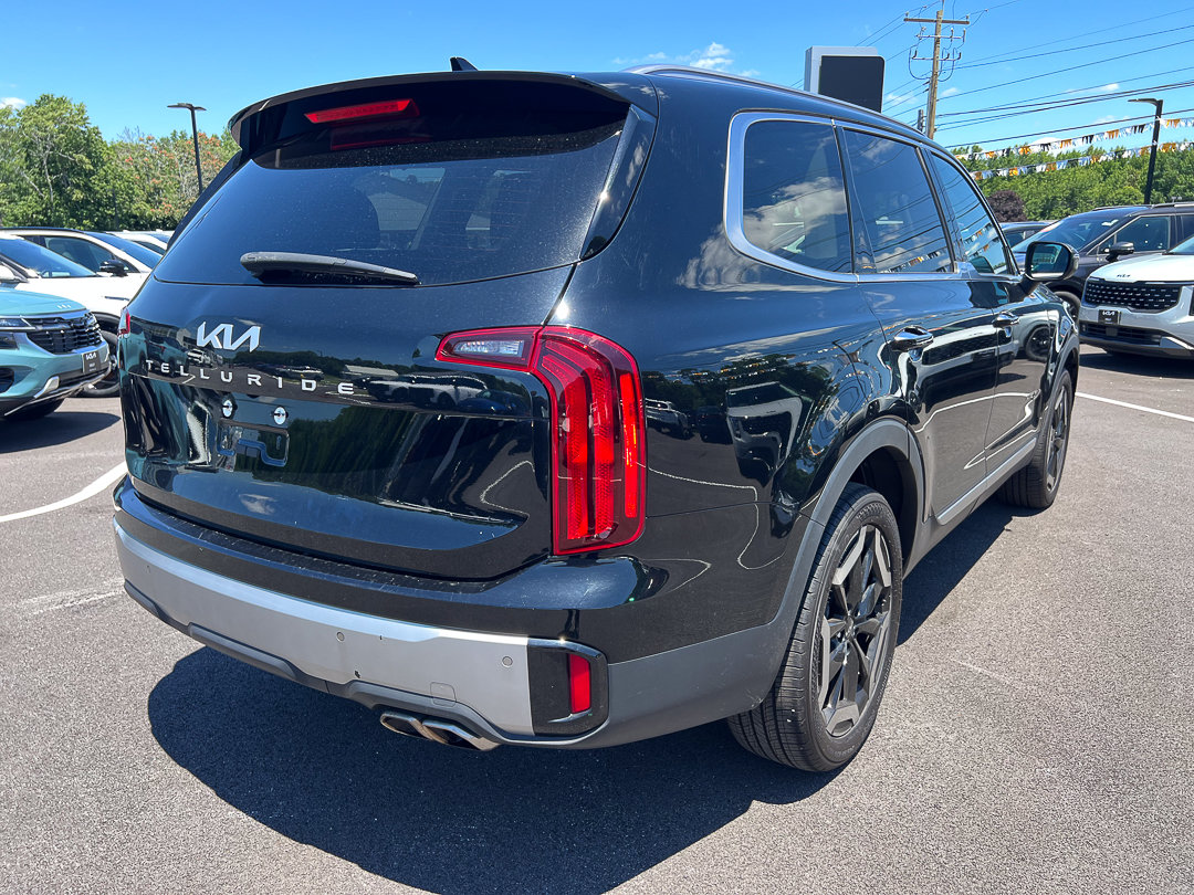Used 2024 Kia Telluride S w/ S Sunroof Package FWD image 9